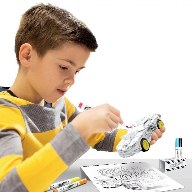 HOT WHEELS KIT DE DESIGN ET DE COURSE