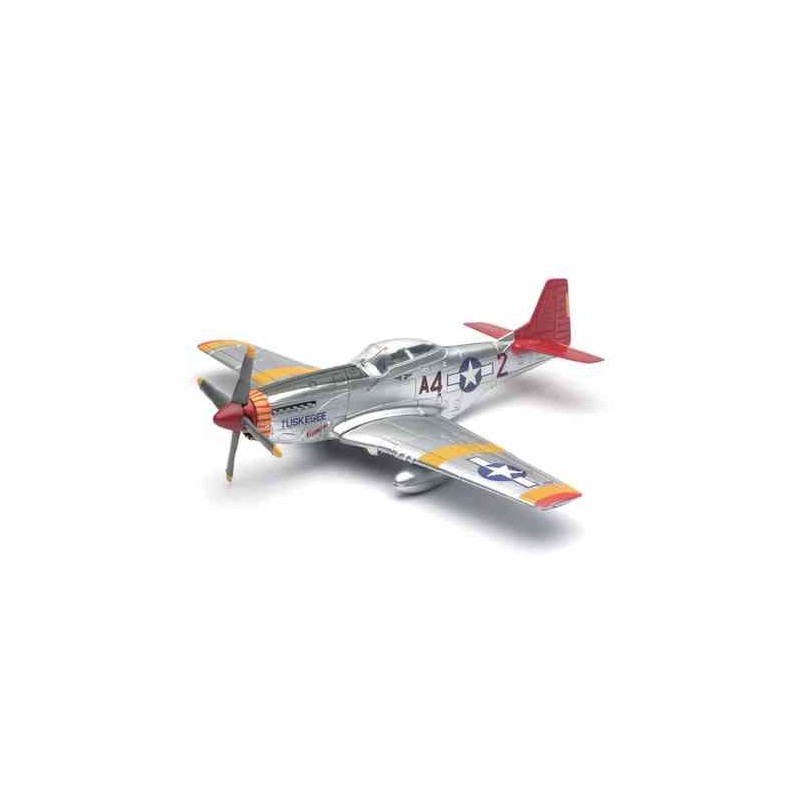 P-51 MUSTANG TUSKEGEE RAID TAILS MODEL KIT