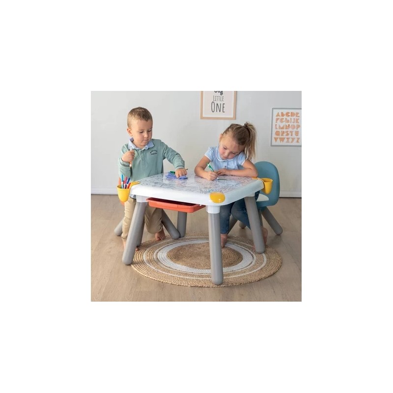 KID TABLE CREATIVE